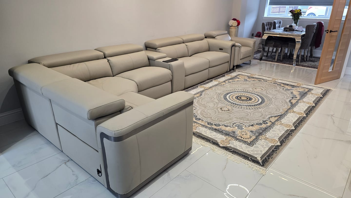 Heatons Furniture Outlet