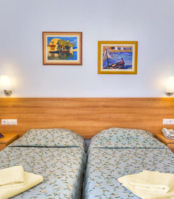 Matina Pefkos ApartHotel