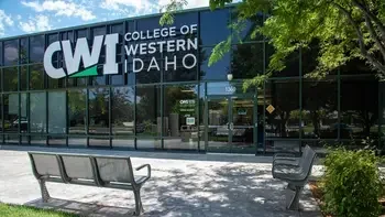 Instalaciones de College of Western Idaho — Ada County Center, Pintail Building en College of Western Idaho.
