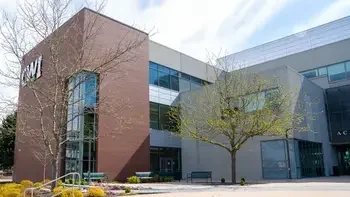 Exterior del Academic Building de CWI en Nampa.