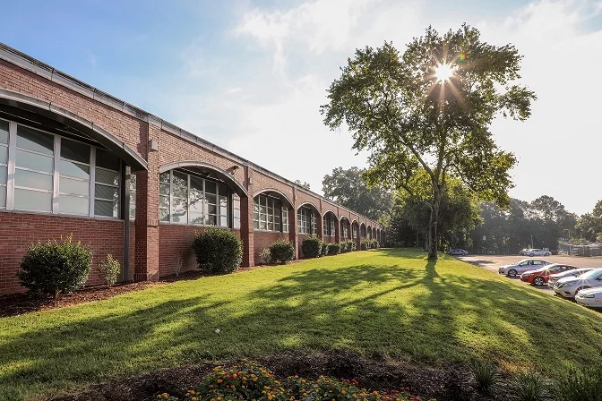 Edificio o instalaciones de Durham Technical Community College — Main Campus de Durham Technical Community College.