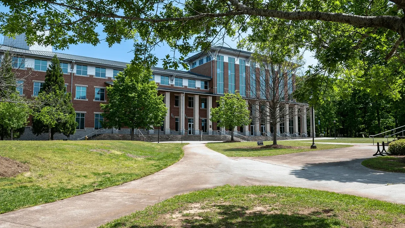 Edificio académico del campus Newton de Perimeter College en Covington