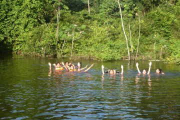 Visitantes en la Reserva Nacional Pacaya Samiria, foto del sitio oficial