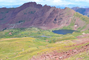 Paisaje alpino del entorno de Maroon Bells y White River National Forest