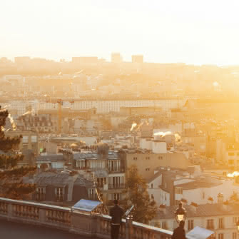 Vista del barrio de Montmartre en la página de SANDEMANs Paris