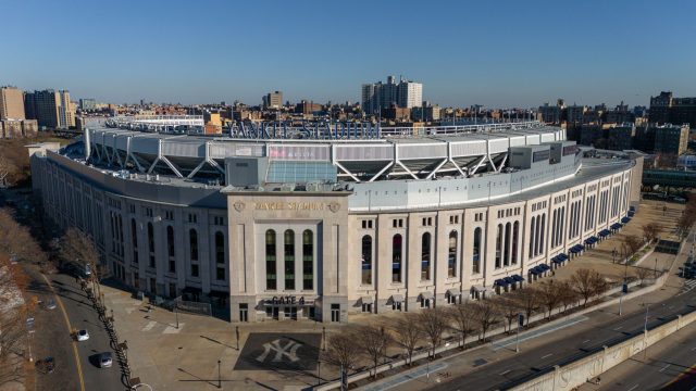 Visita de Real's Tours NYC a un estadio de Nueva York