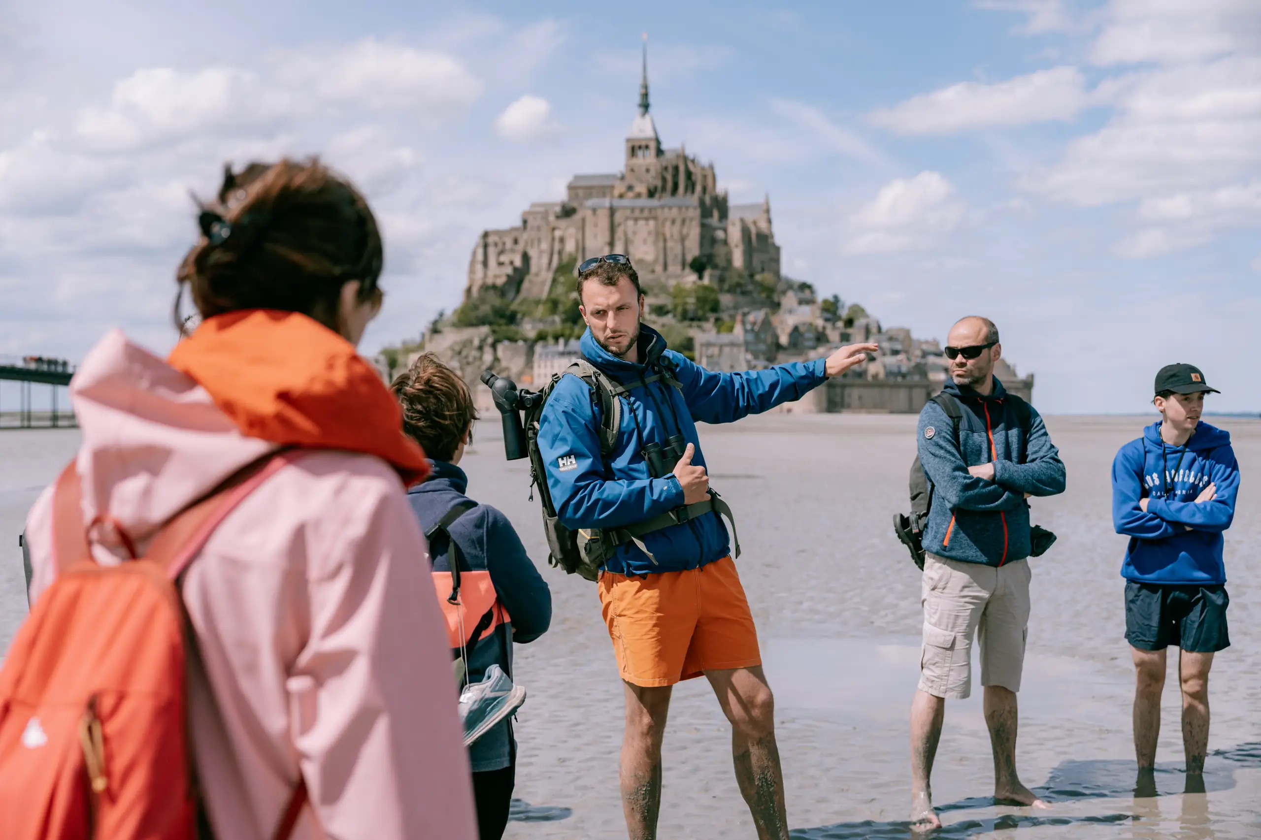 Paisaje de la bahía del Mont-Saint-Michel fotografiado para el sitio oficial