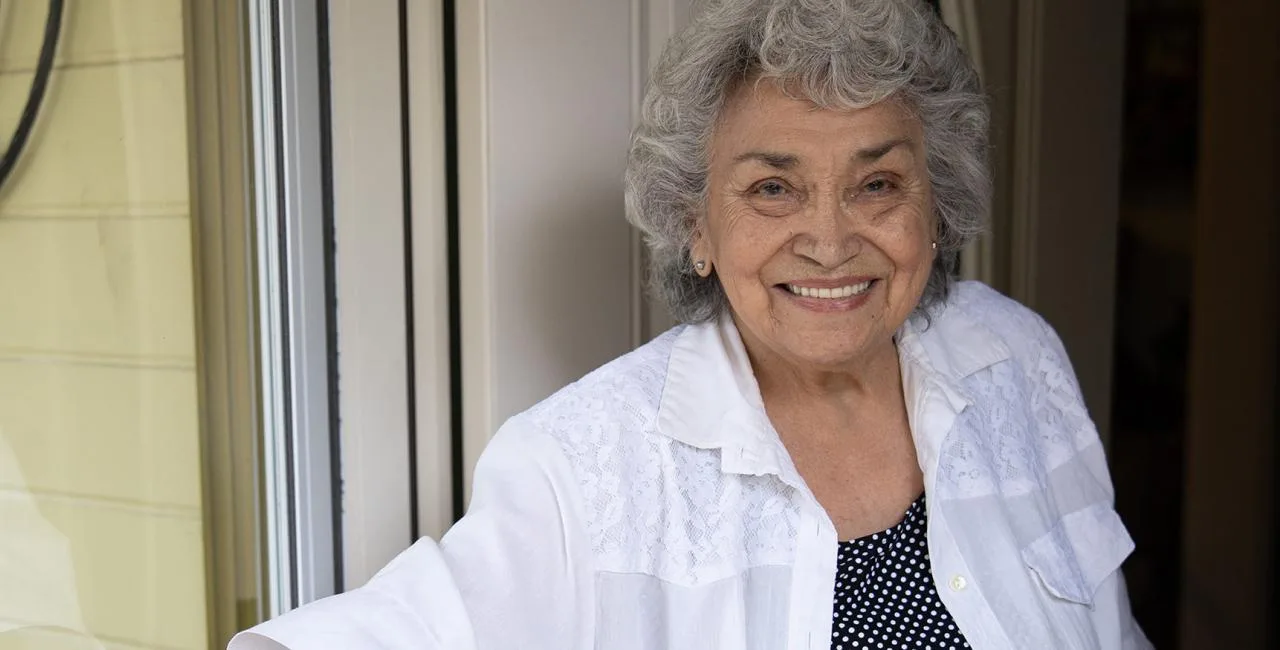 Retrato de una mujer mayor en la imagen destacada de Meals on Wheels of Wake County.