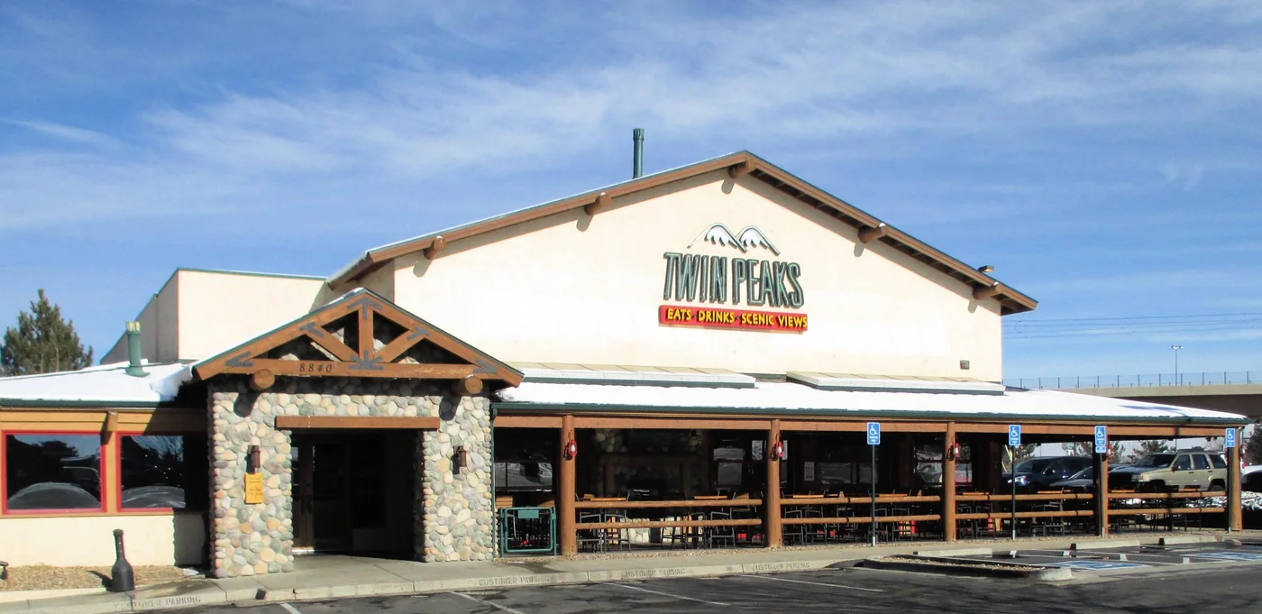 Exterior del Twin Peaks de Arapahoe