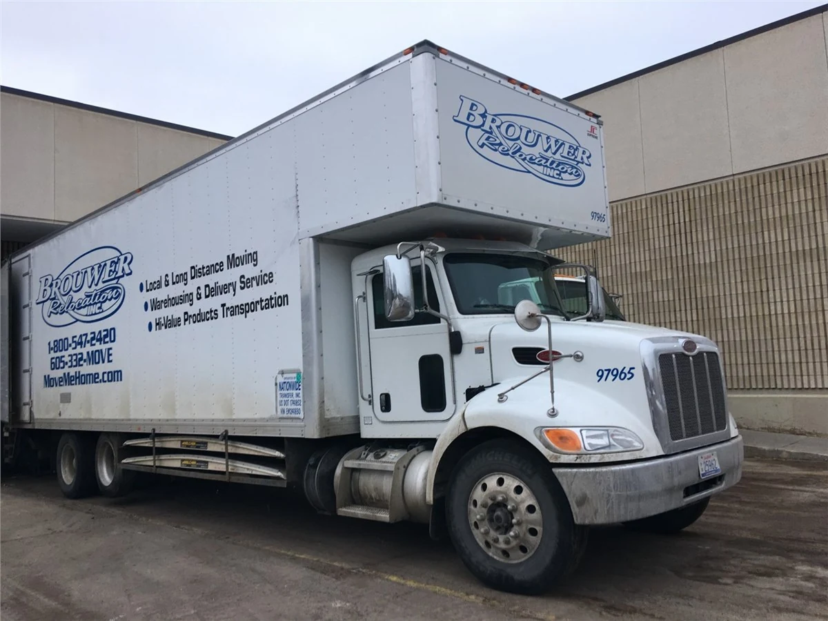 Brouwer Relocation branded moving truck, image on its official website.