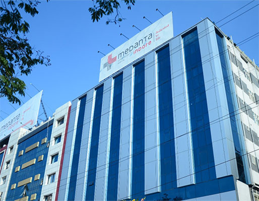 Medanta The Medicity hospital building in Gurugram