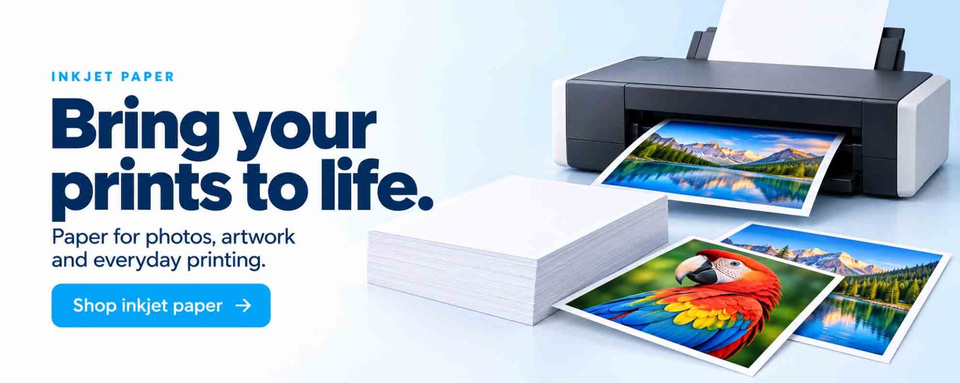 Impresora de inyección con papel y fotografías impresas / Inkjet printer with paper and printed photographs