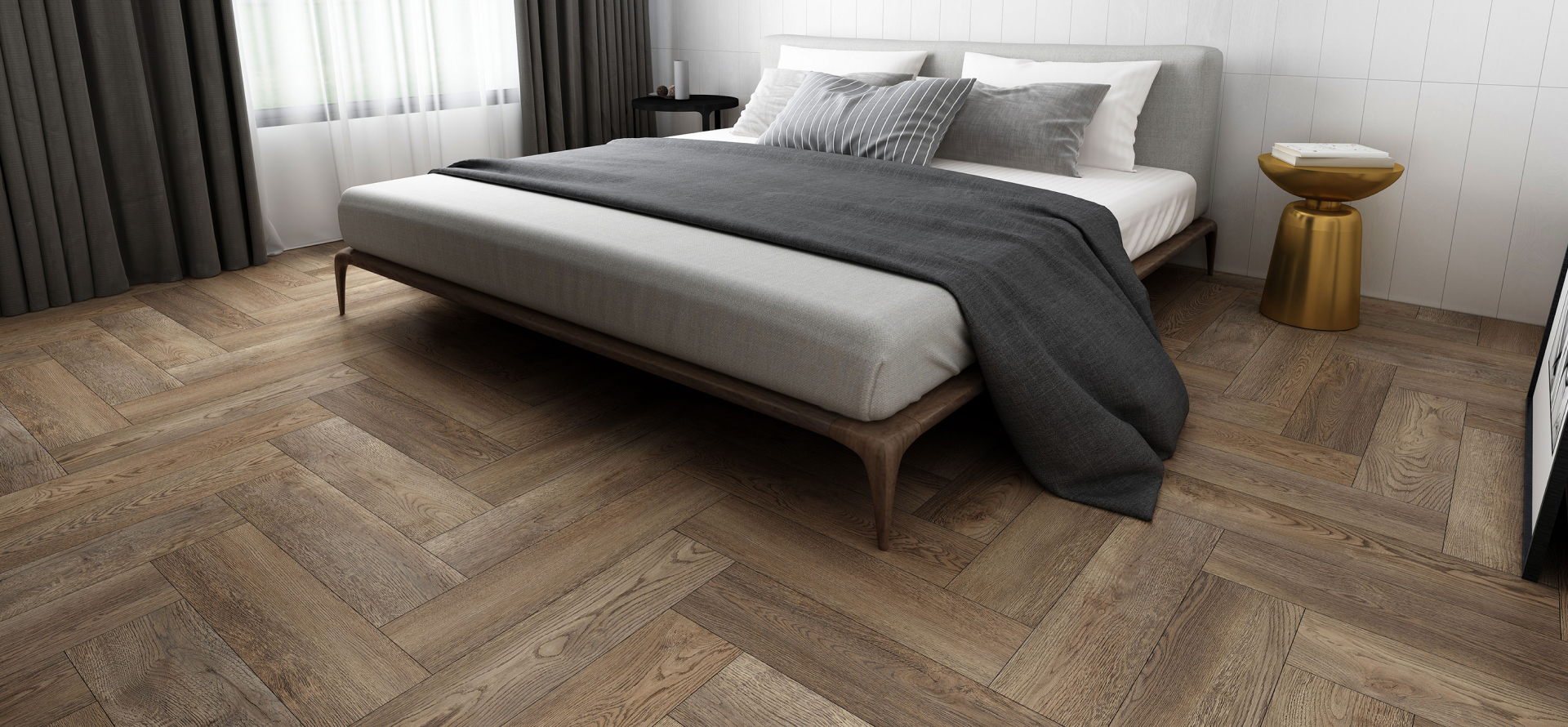 Dormitorio con pavimento de madera instalado.