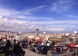Vista de Barcelona desde Montjuïc, recorrido de Born Bike Tours Barcelona