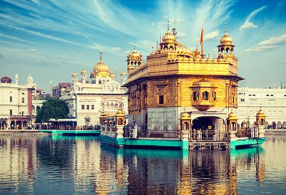 Book Affordable Flight Tickets from Canada to India | Tripbeam