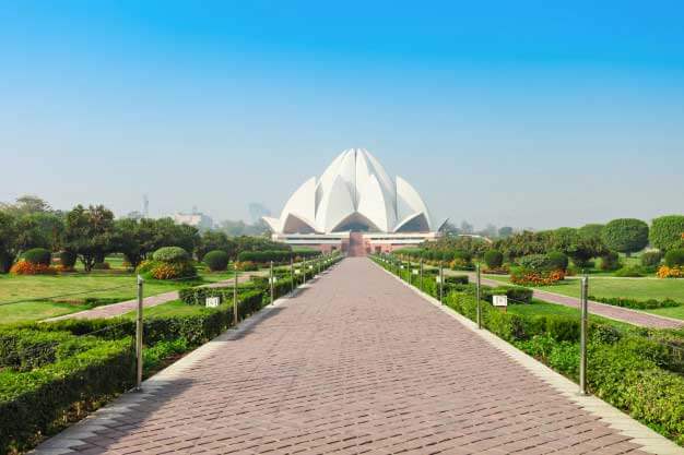 Book Cheap Flights and Save on Your Next Adventure
