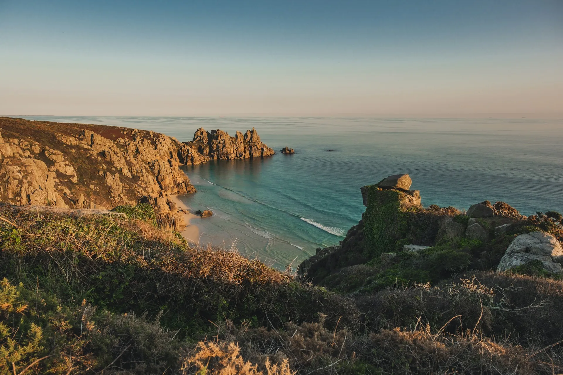 Cornwall Couriers | UK, European & Worldwide Delivery