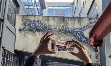 Mural del centro de Ciudad del Cabo, tema de uno de los recorridos urbanos publicados.