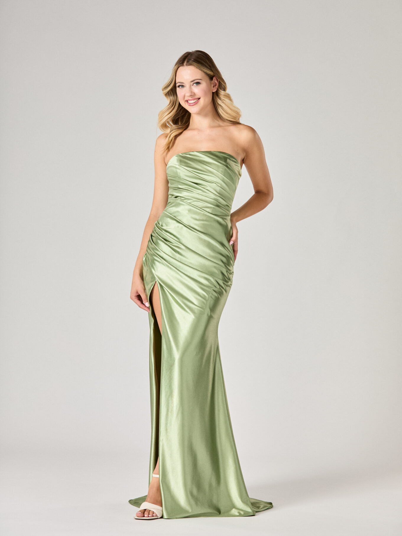 Designer Ladieswear, Mother of the Bride & Wedding Dresses | Molly Browns Yorkshire