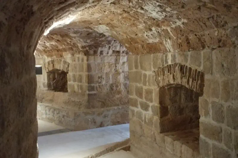 Túneles históricos de la torre Minčeta