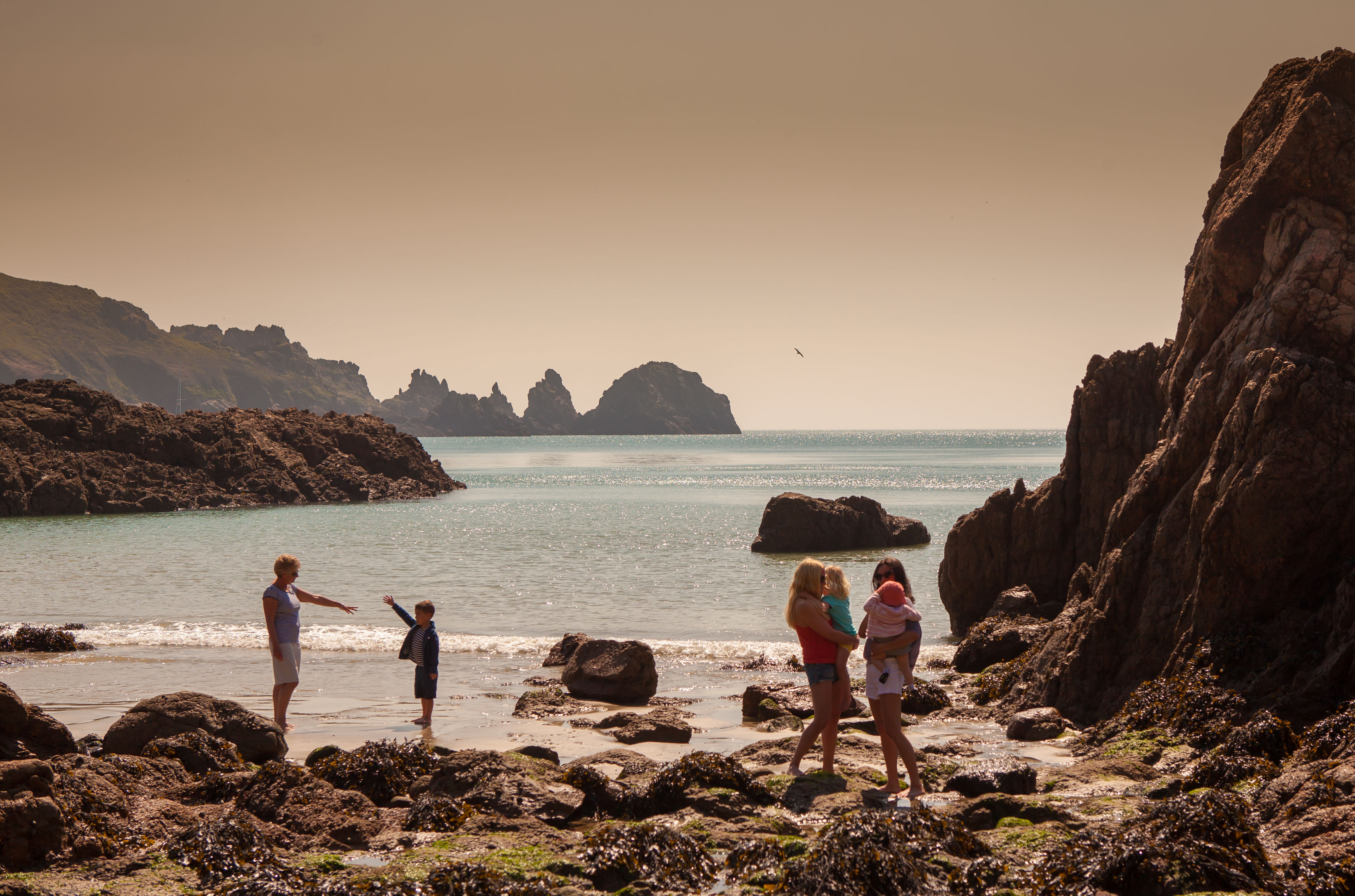 Ferries to Guernsey, Jersey, St Malo And The UK | Condor Ferries