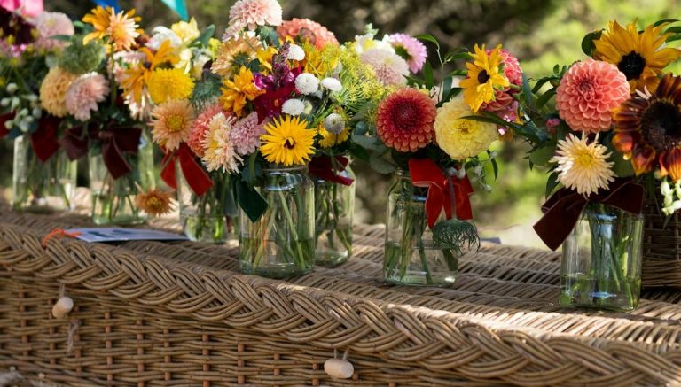 Funeral Celebrant Services - Celebrate Life with Becs