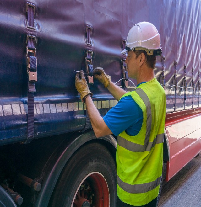 HGV Training - Truck Lessons & Lorry Driver Courses
