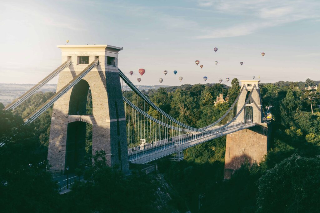 ? Highly rated independent Bristol Broker | Advantage FS