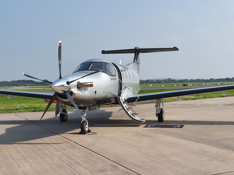 Home | Ravenair - Aviation Company Offering Charter Hire, Training, Fuel Maintenance, FB