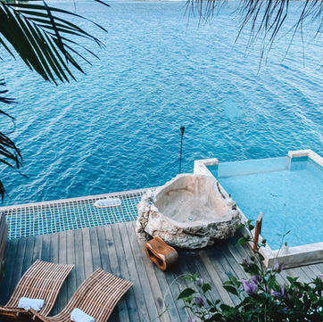 HOME | Traveller Ltd Emma Diamond