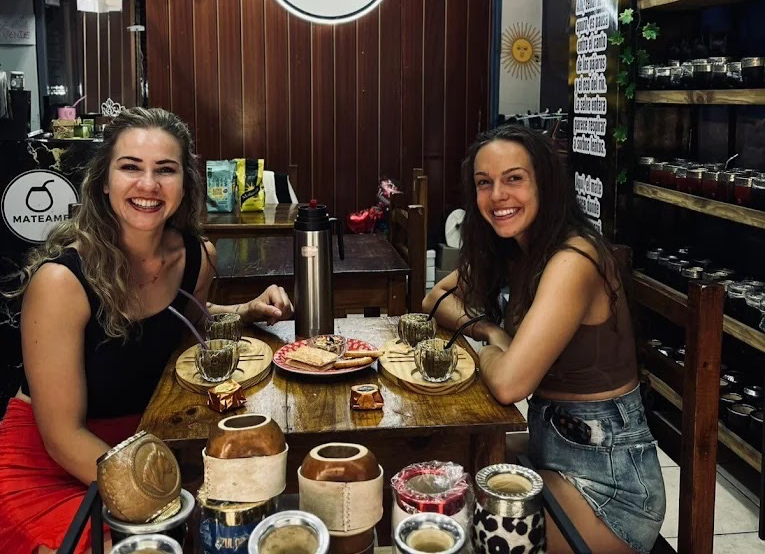 Experiencia de mate coordinada por Buenos Aires Horizon Tours