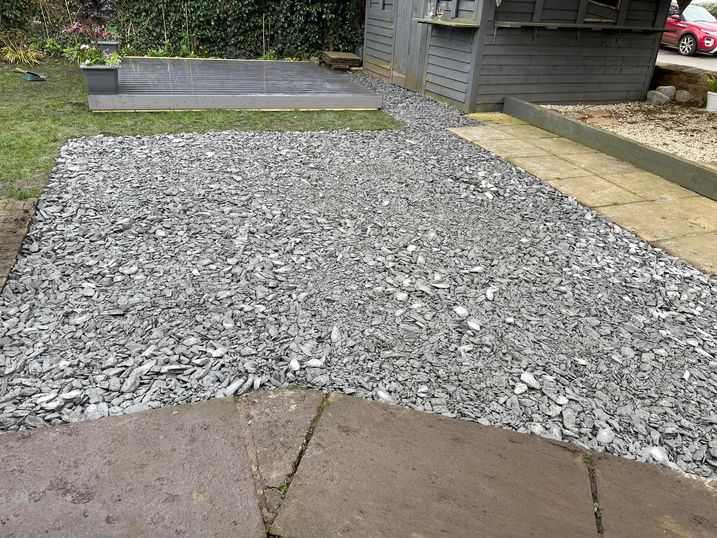 Landscape Gardener Chipping Norton | A Roberts & Son