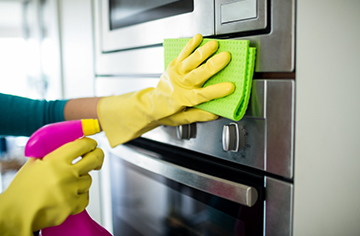 LB Cleaning - Home - Proffessional and Reliabe Cleaners