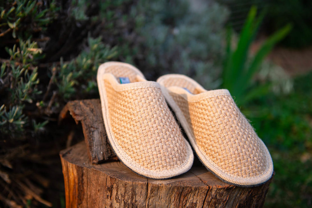 Le Clare – Pantofoleria Italiana – Pantofole fatte a mano con prodotti naturali