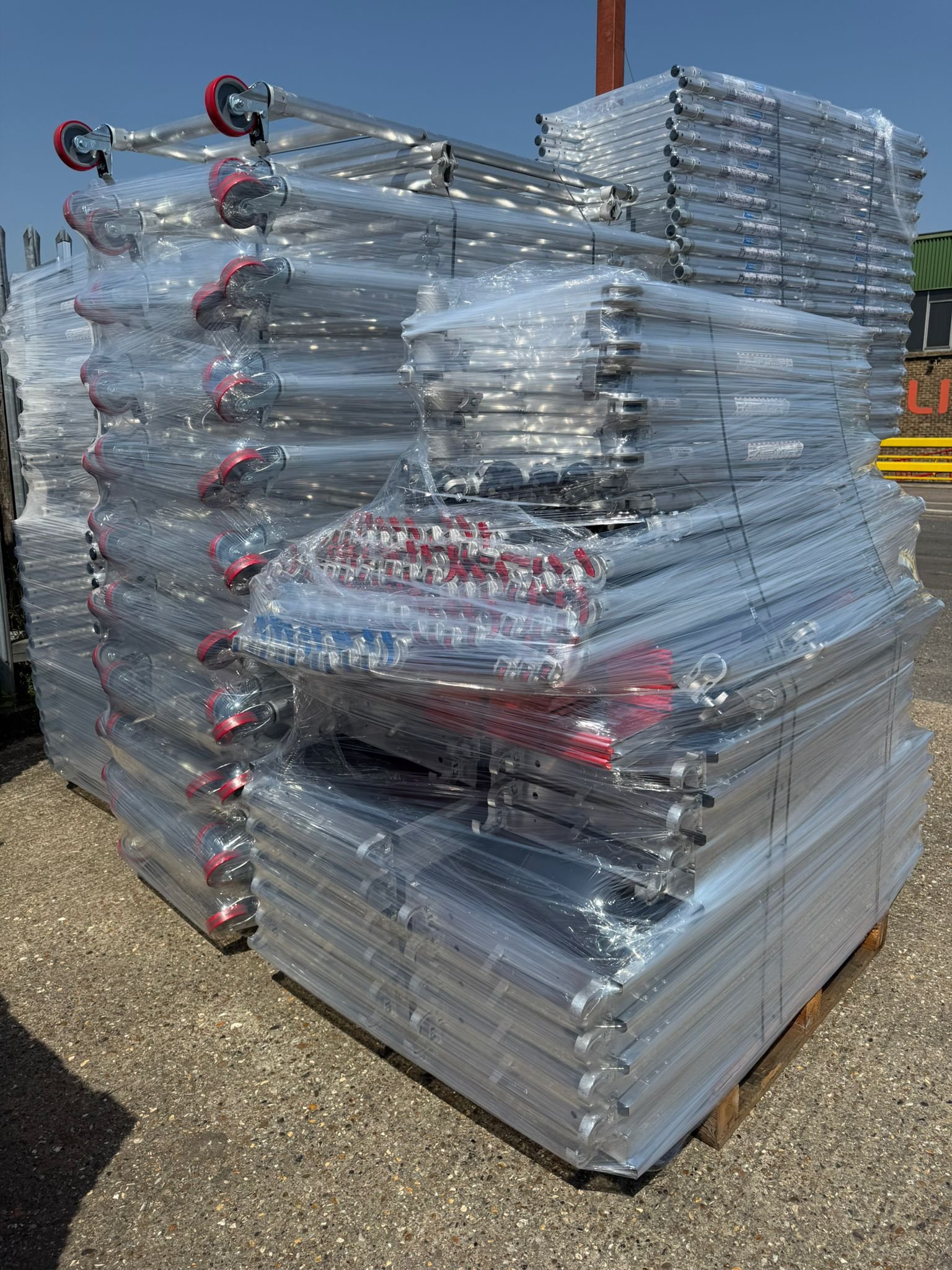 Leader Pro Scaffold Towers