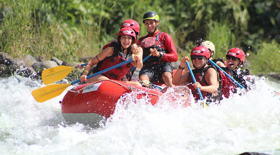 Excursión de rafting de Desafío por aguas rápidas