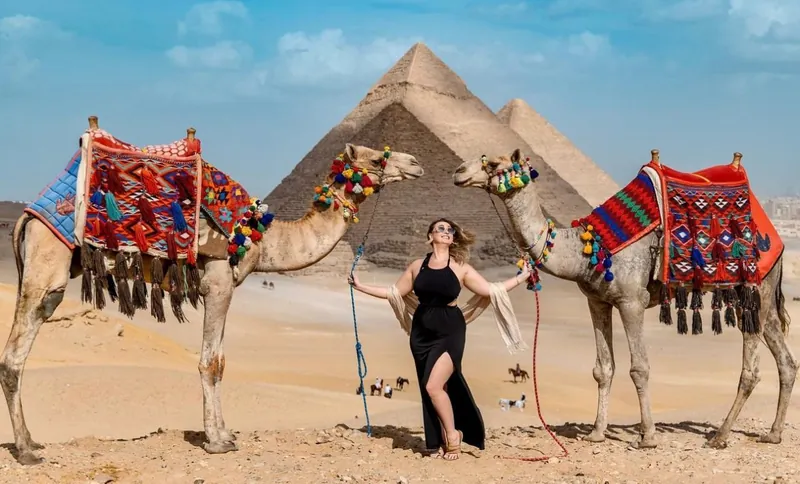 Imagen de un recorrido privado por Egipto incluida en el catálogo de Egypt Rest Tours.