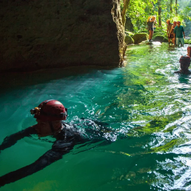 Recorrido de MayaWalk por la cueva ATM