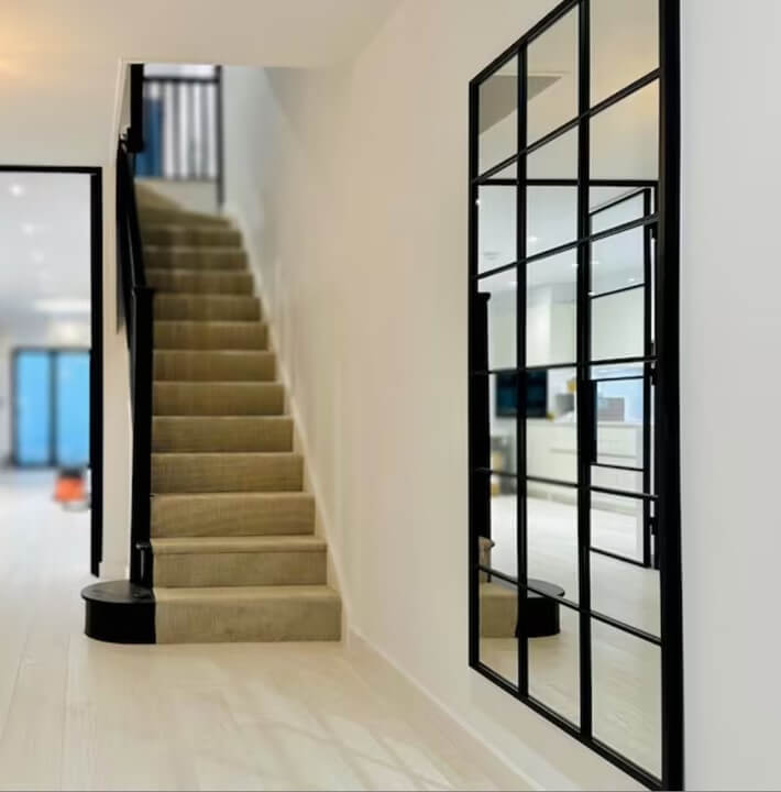 Mirroroutlet Home