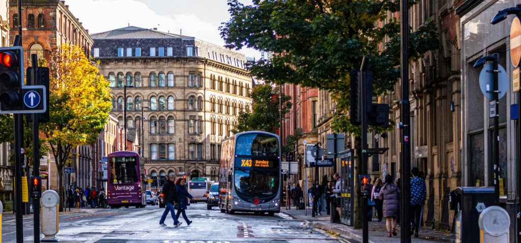 Movers Manchester | Removal Company Manchester. FREE Advice 01617906666