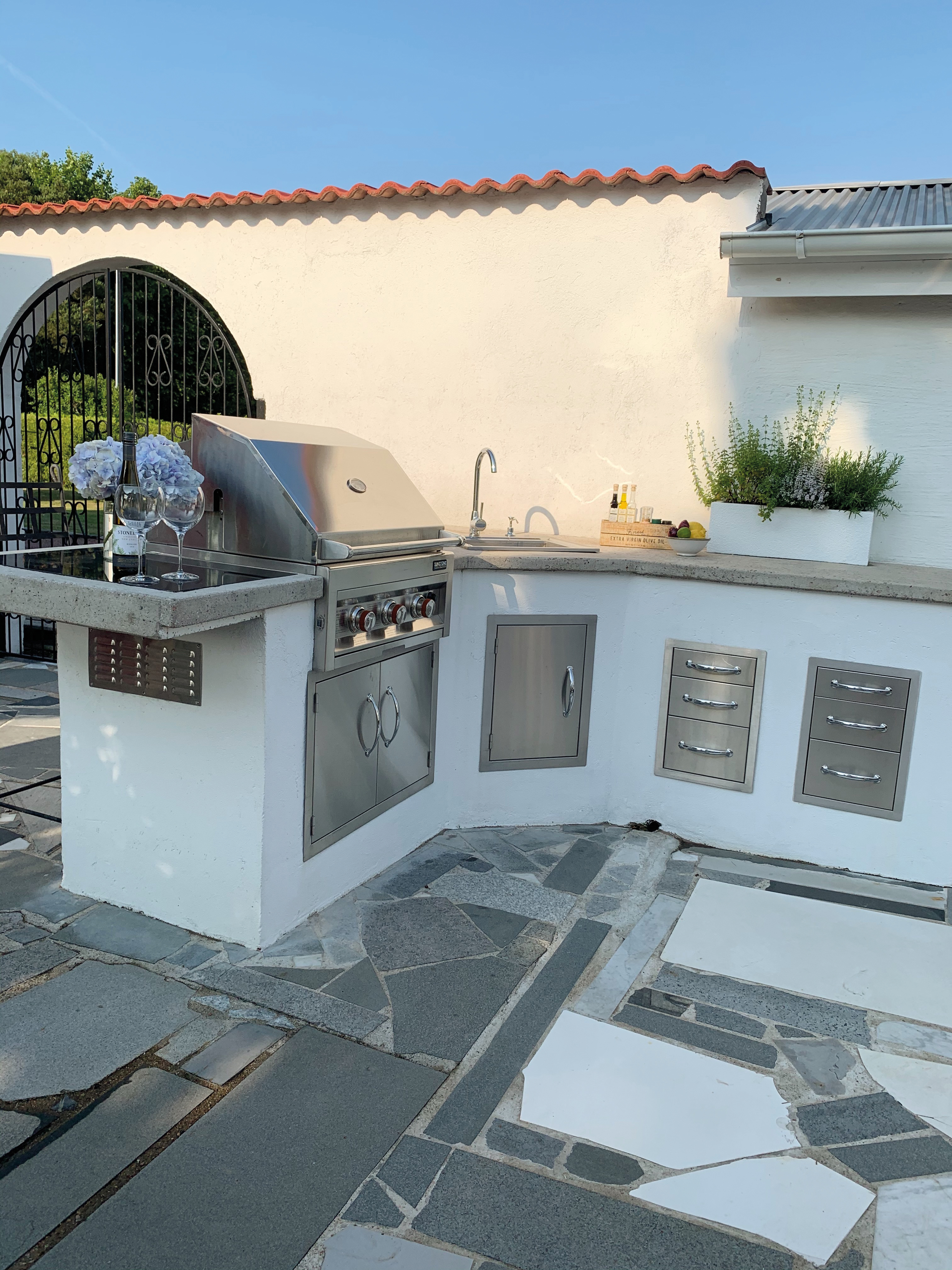Myoutdoorkitchen.co.uk