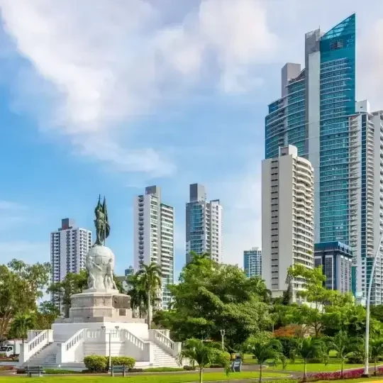 Panorama de la Ciudad de Panamá incluido en las excursiones de Panama Your Way