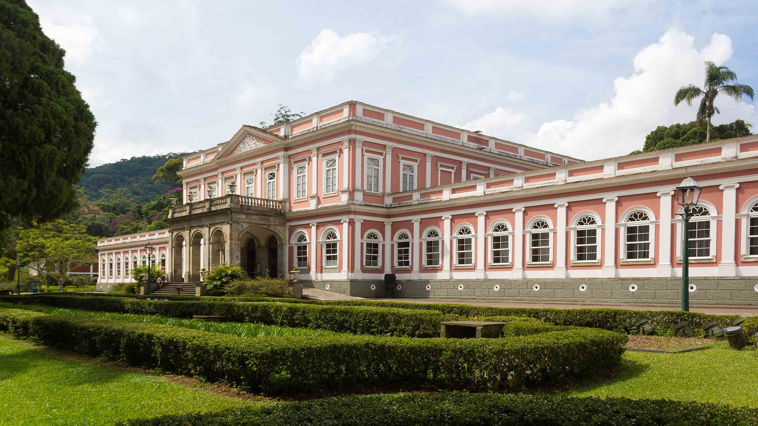 Arquitectura imperial de Petrópolis, destino del catálogo de Passeio Rio