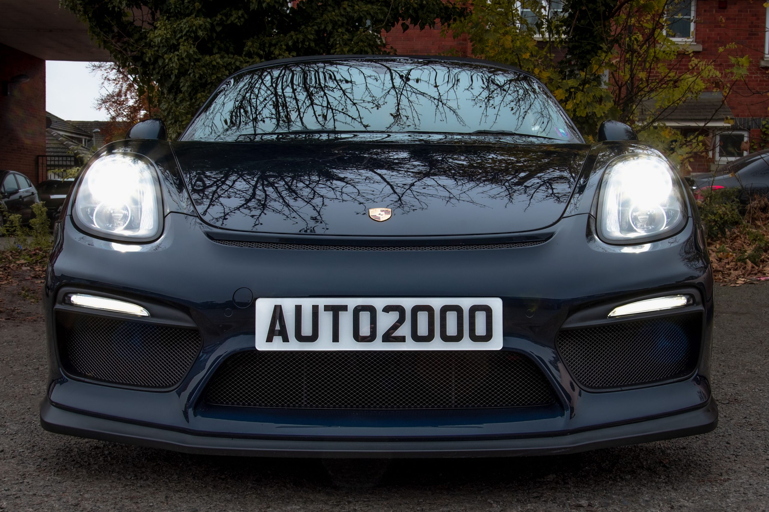 PORSCHE REPAIRS & SERVICING - Auto 2000 Bedford