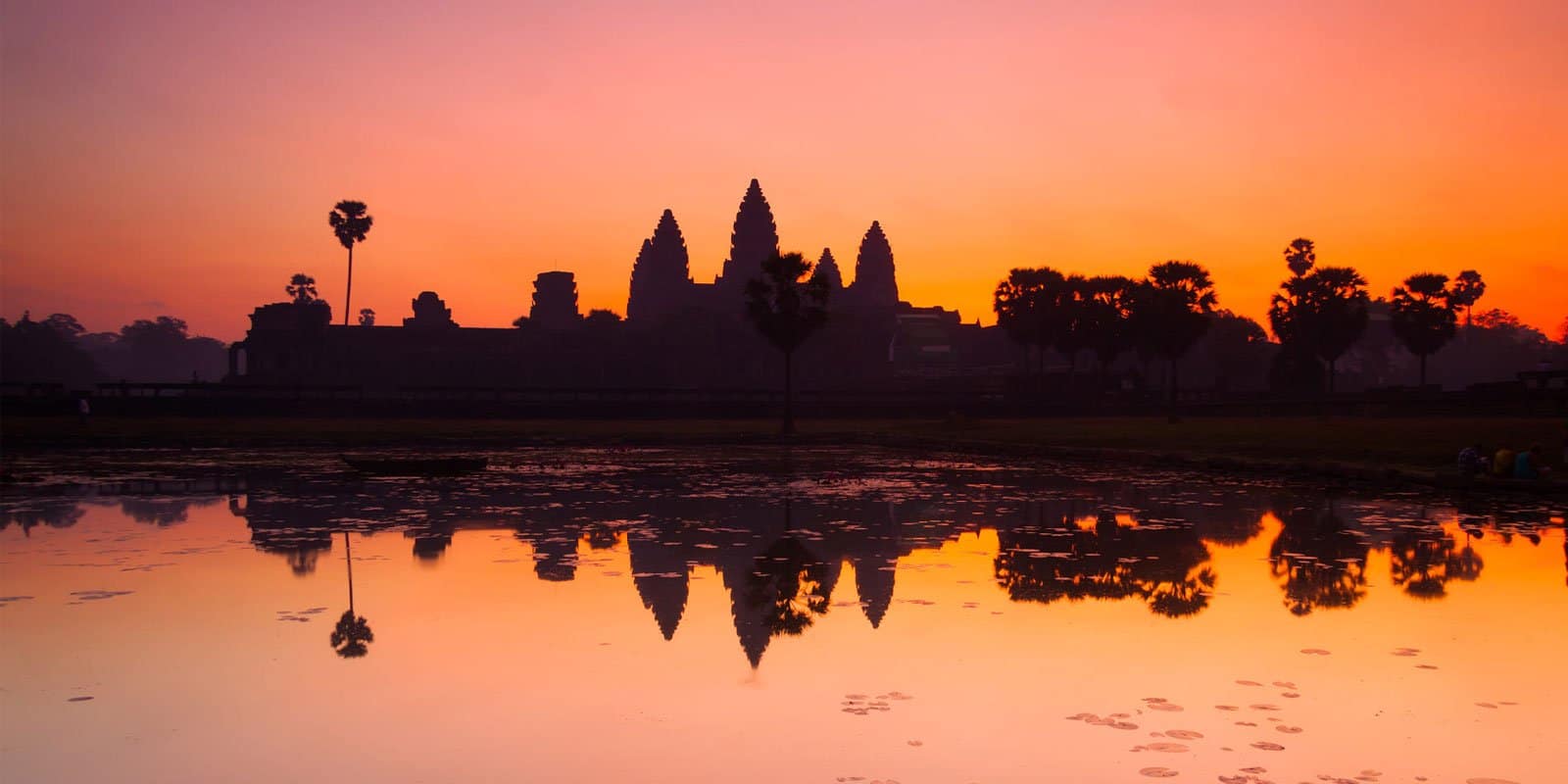 Ruta en bicicleta al amanecer por Angkor con Siem Reaper Travel