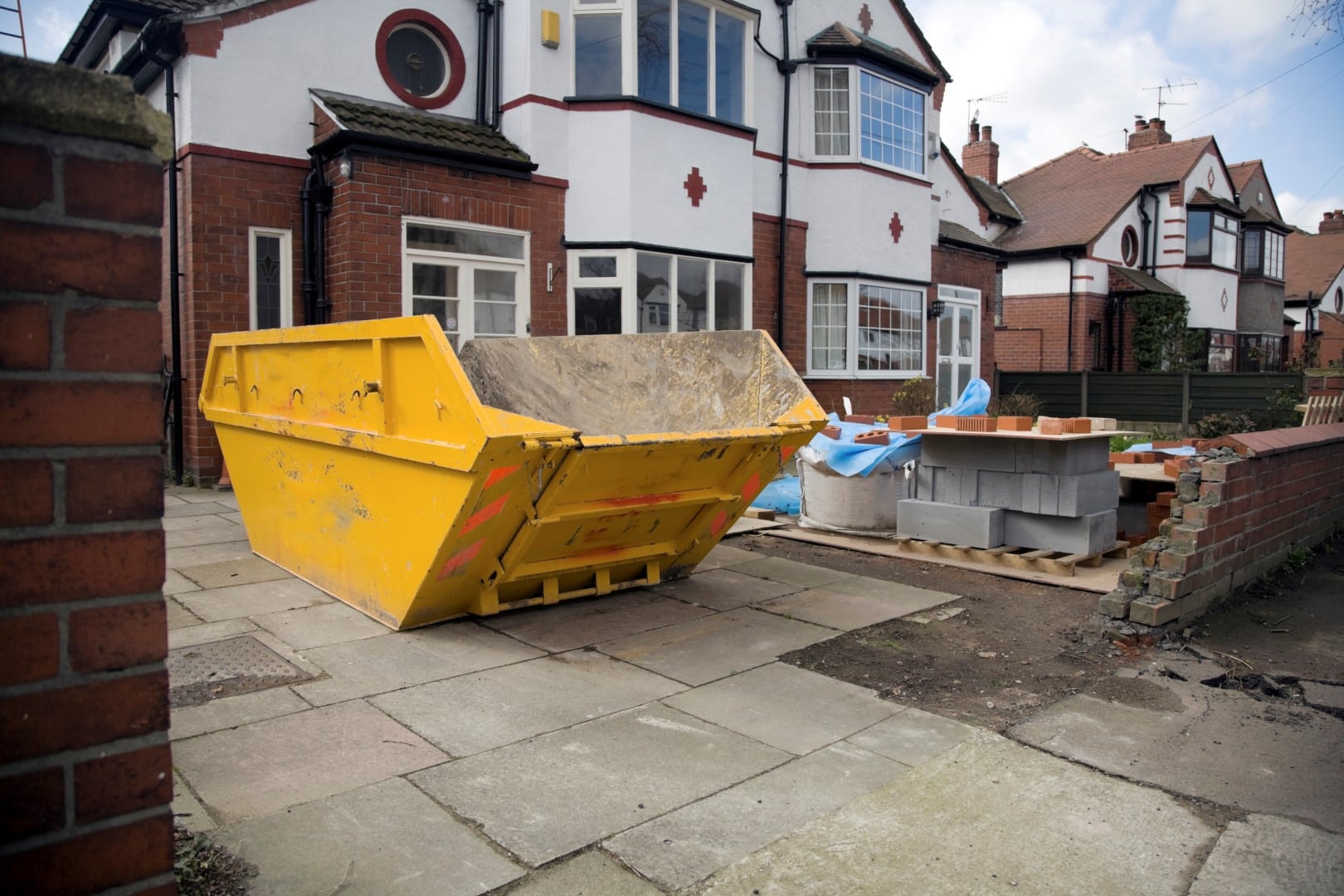 Skips for Hire | UK Skip Hire | Fast Skips