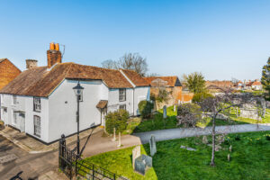 Taylor Hill and Bond – Find the home you deserve