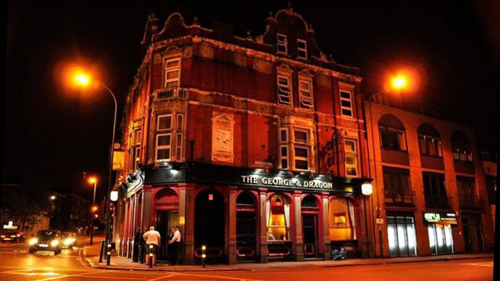 Exterior of The George & Dragon in Greenwich at night