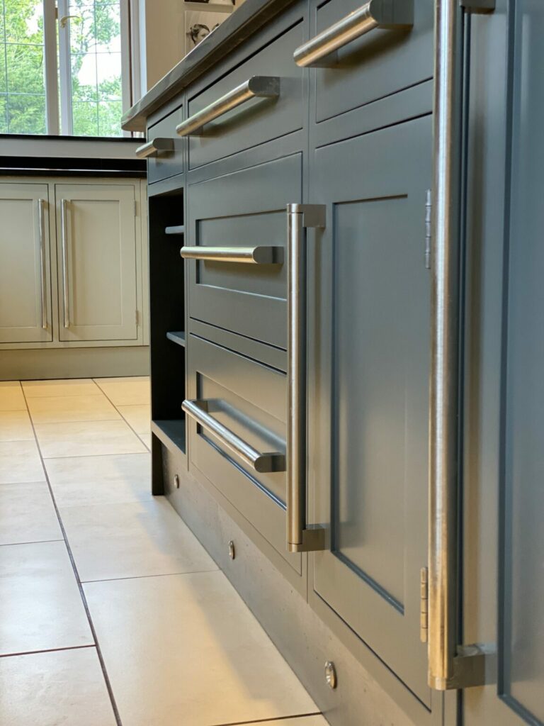 The Kitchen Painting Network Home Page