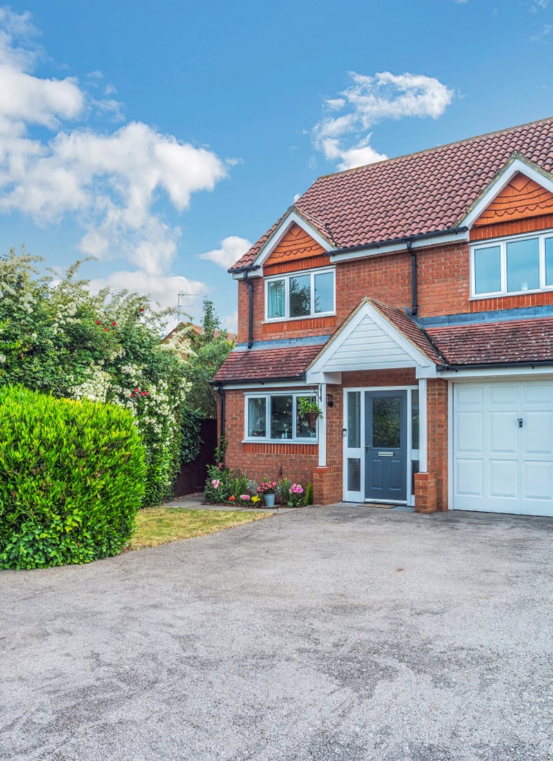 The UK's Leading Online Estate Agents | Emoov